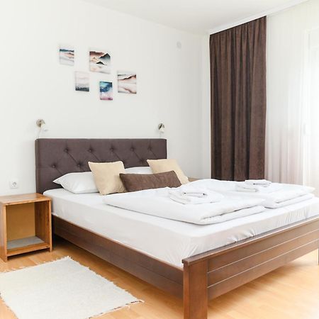 סוקו בניה Apartmani Zvirac מראה חיצוני תמונה